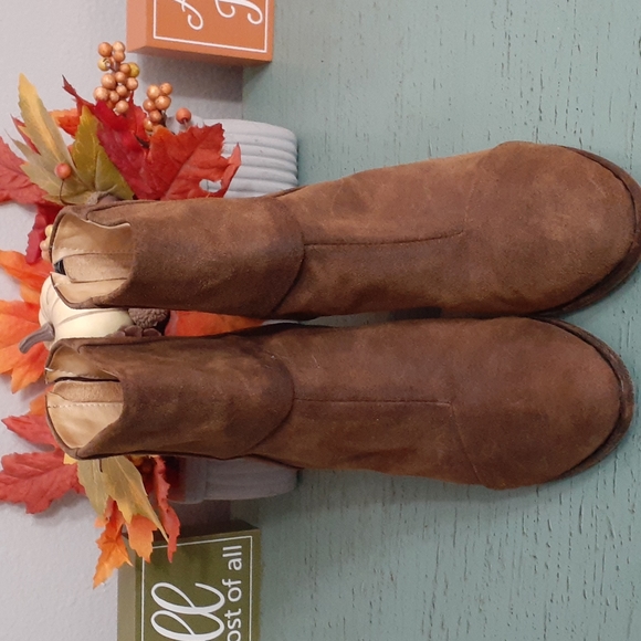 RAG & BONE BOOTIES SZ 38 EUR - Picture 1 of 7